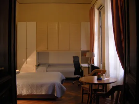 Affittacamere Alla Stazione Отели рядом с достопримечательностью «Мирамаре»