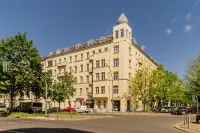 Arbio I Parlamento Rooms Near Schonhauser Allee - Guest houses
