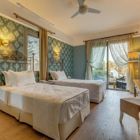 Antmare Hotel