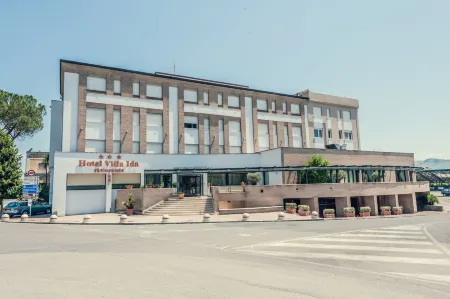 Hotel Villa Ida Отели в г. Бовилле-Эрника