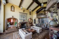 Highlands Castle Overlooking Lake George Plus 2 Other Castles & Suites