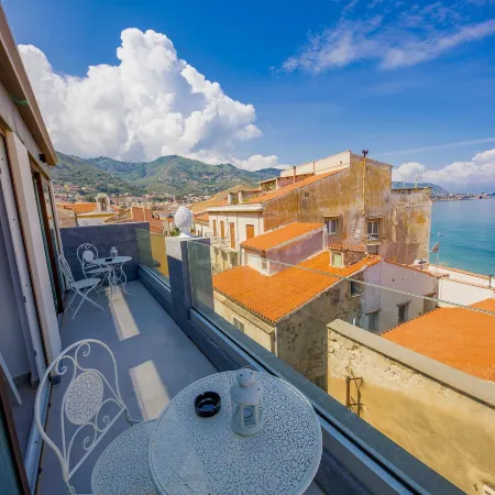 Ossuna Bay Hotel Boutique
