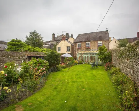 The Drovers Bed and Breakfast Hotels in Llandovery