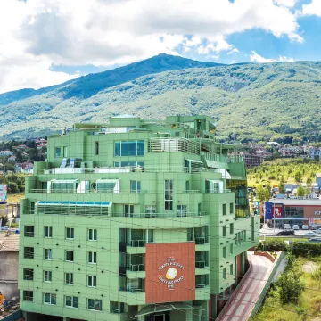 Earth & People Hotel & Spa - Free Parking