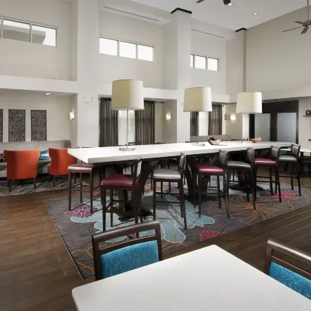 Hampton Inn & Suites Athens/I-65 (Huntsville Area)