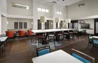 햄프턴 인 & 스위트 아테네/인터스테이트 65