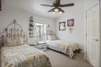 BellaVida B&B and Retreat Hotels in Wimberley