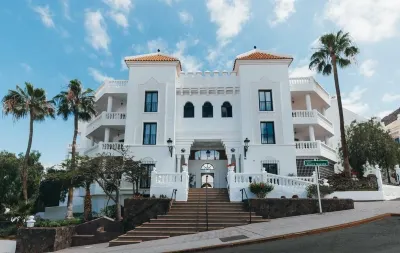 Beverly Hills Heights - Excel Hotels & Resorts Hotels near Playa de Los Cristianos
