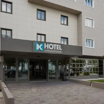 DC Hotel International