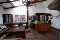 Duwisib Guest Farm - Homestays
