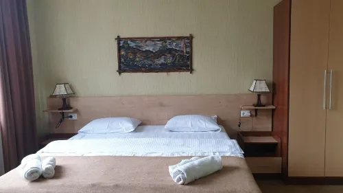 Lea Guest House - Guest houses