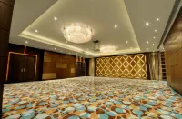 Hotel Platinum - บริการรถรับส่ง