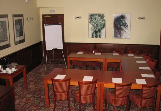 호텔 외관 전경