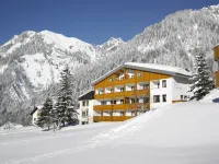 Hotel Sonnblick Hotels in Klosterle