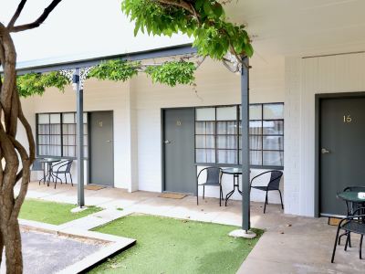 Guichen Bay Motel