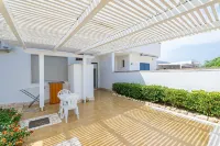 Punta Prosciutto Bed - Homestays