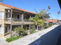 Pacific Shores Inn Отели рядом с достопримечательностью «Ла-Хойя»