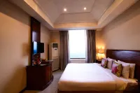 Hotel Majestic Grand فنادق في Sapror