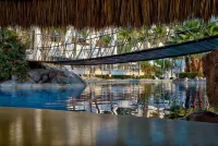 Las Hadas by Brisas - Pools