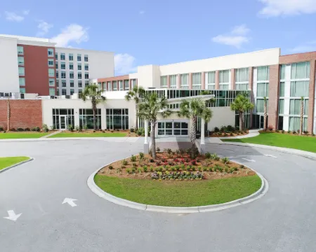 DoubleTree by Hilton Hotel and Suites Charleston Airport Hotels in Charleston