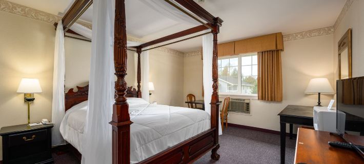 Three Rivers Inn Sedro Woolley Hotels in Skagit County