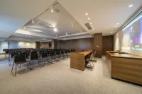 Dukley Hotel & Resort
