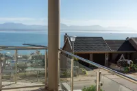 Bar-t-Nique Guest House - Mountain view