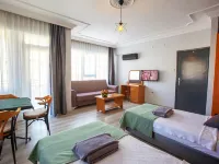 آيتش إم إيه هوتل آند سويتس Hotels near كهف ديم