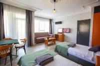 Hma Hotel & Suites - Bãi đậu xe