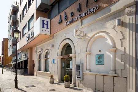 Abadía Burgos Camino Santiago Отели в г. Вильялонкехар