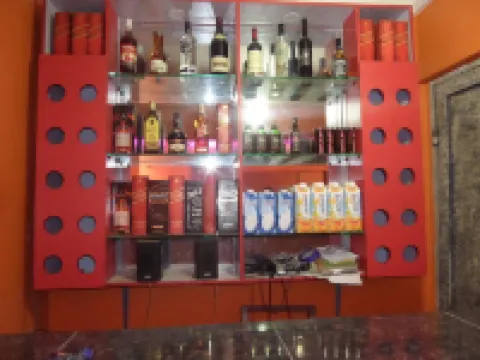 Time View Hotel & Suites Ξενοδοχεία στην πόλη Agege