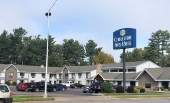 Cobblestone Hotel & Suites - Wisconsin Rapids
