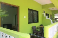 Sunshine Park Homes Hotels in Majorda