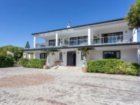 Whale Rock Luxury Lodge Hoteles en Hermanus