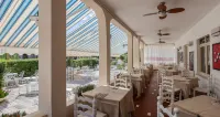 Hotel Sandalyon - breakfast