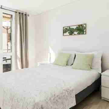 Calçada do Pico I by An Island Apart Rooms