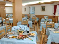 Hotel la Roccia Hotels in Ponte di Legno