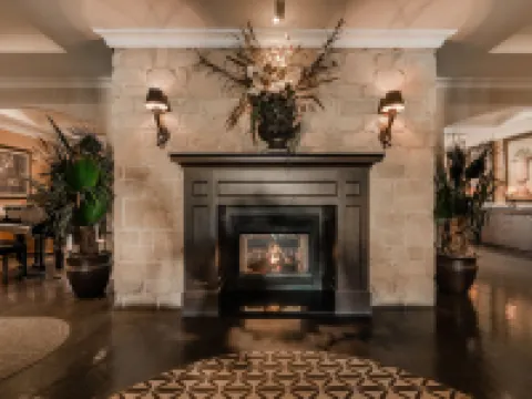 Le St-Martin Hotel & Suites Hoteles en Laval