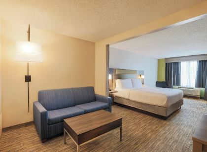 홀리데이 인 익스프레스 호텔 & 스위트 롤리 노스 - 웨이크 포레스트