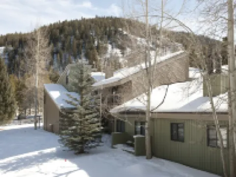Forest Condominiums by Vail Resorts Hotels in Keystone