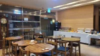 World Tourist Hotel - breakfast