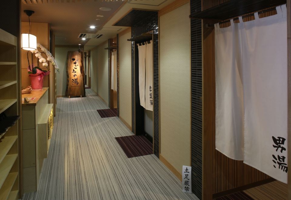 5. 고베 포트 타워..