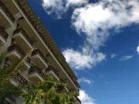 Ocean Grand Hotel Hotels near Dolharbang park