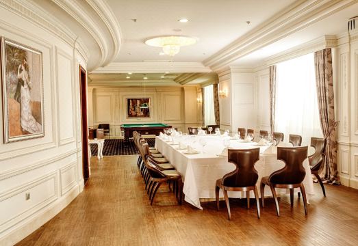 로얄 튤립 알마티 호텔 전경