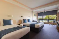 Midlands Motel فنادق في Taree South