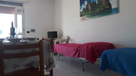 Charming Holiday Home Near the Beach with A Terrace Parking Available, Pets