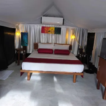Nagara Lake Glamping Resort