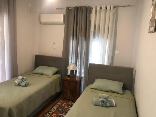 Charming 2 Bedroom Apartment in Kallithea, Greece