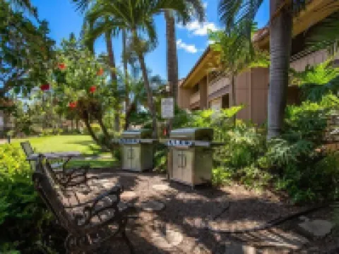 Airy Coastal Dream Vistas Hotels in Kihei