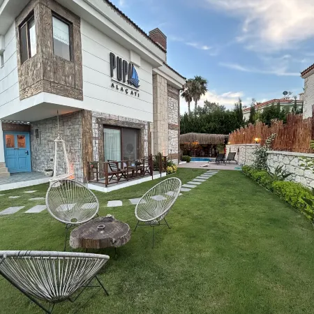 Pupa Alaçatı Butik Otel